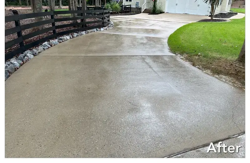 Driveway & Concrete Cleaning